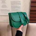 Vrouwelijke Messenger Bag Schoudertas Niche Stijl Eenvoudige Kleine Vierkante Tas Perfect voor Dagelijks Gebruik en Casual Looks — foto 1