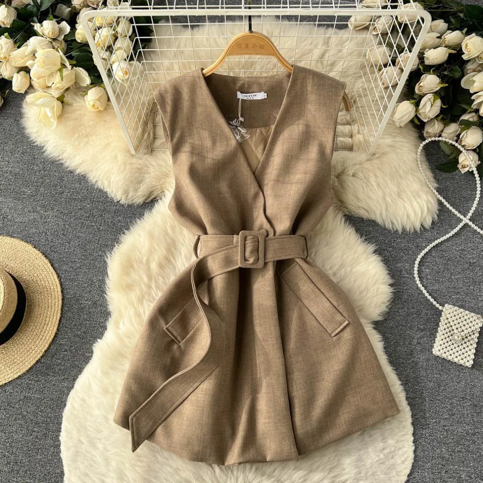 Title 10, Womens Fashion Short Temperamental Sweater Ves...