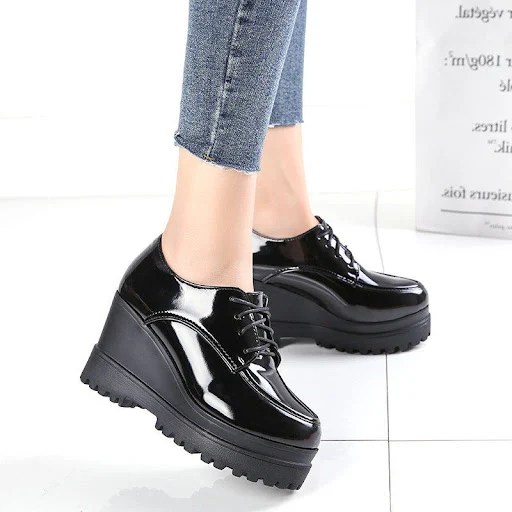 Title 6, British Small Leather Platform Shoes