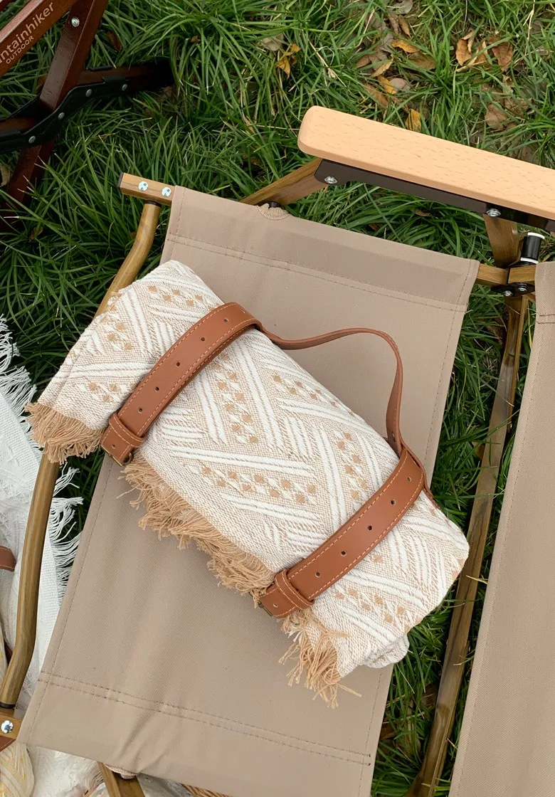 Title 10, New Chessboard Plaid Knitted Thickened Camping ...