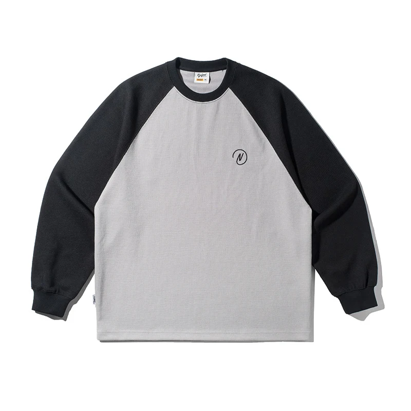 Moletom Pullover Gola Redonda Waffle com Combinação de Cores. Conforto e estilo se unem em uma peça essencial para o seu guarda-roupa. — foto 2