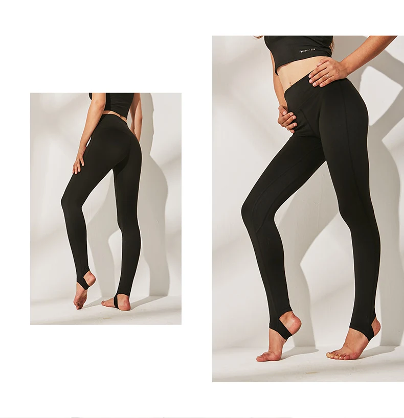 Title 17, Quick-drying step-on running tights for ultimat...