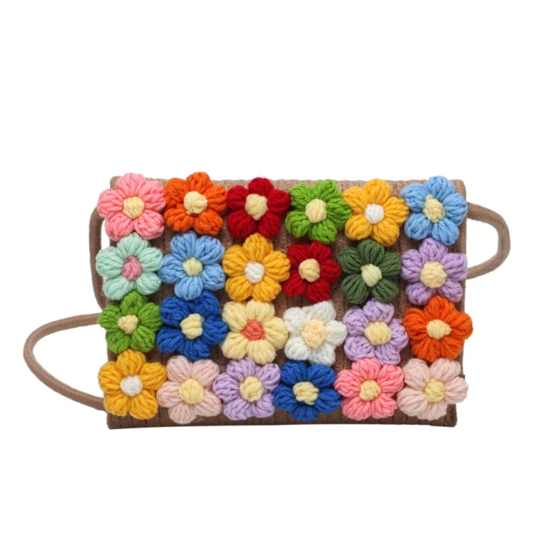 Small and Sweet Wind Flower Fashion Ins Wind Woven Small Flower Square Bag, a charming, stylish bag perfect for everyday — photo 2