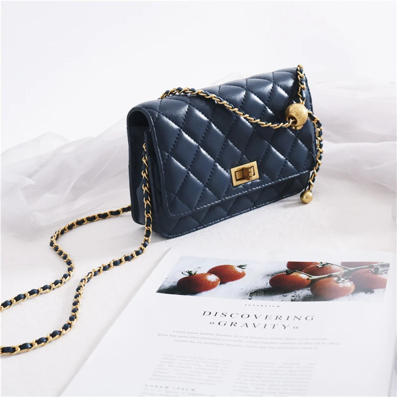 Bolsa Quadrada Pequena Golden Ball Nova Couro de Pele de Ovelha Bolsa de Mão Elegante e Compacta, Perfeita para Uso Diário e Ocasiões Especiais — foto 4