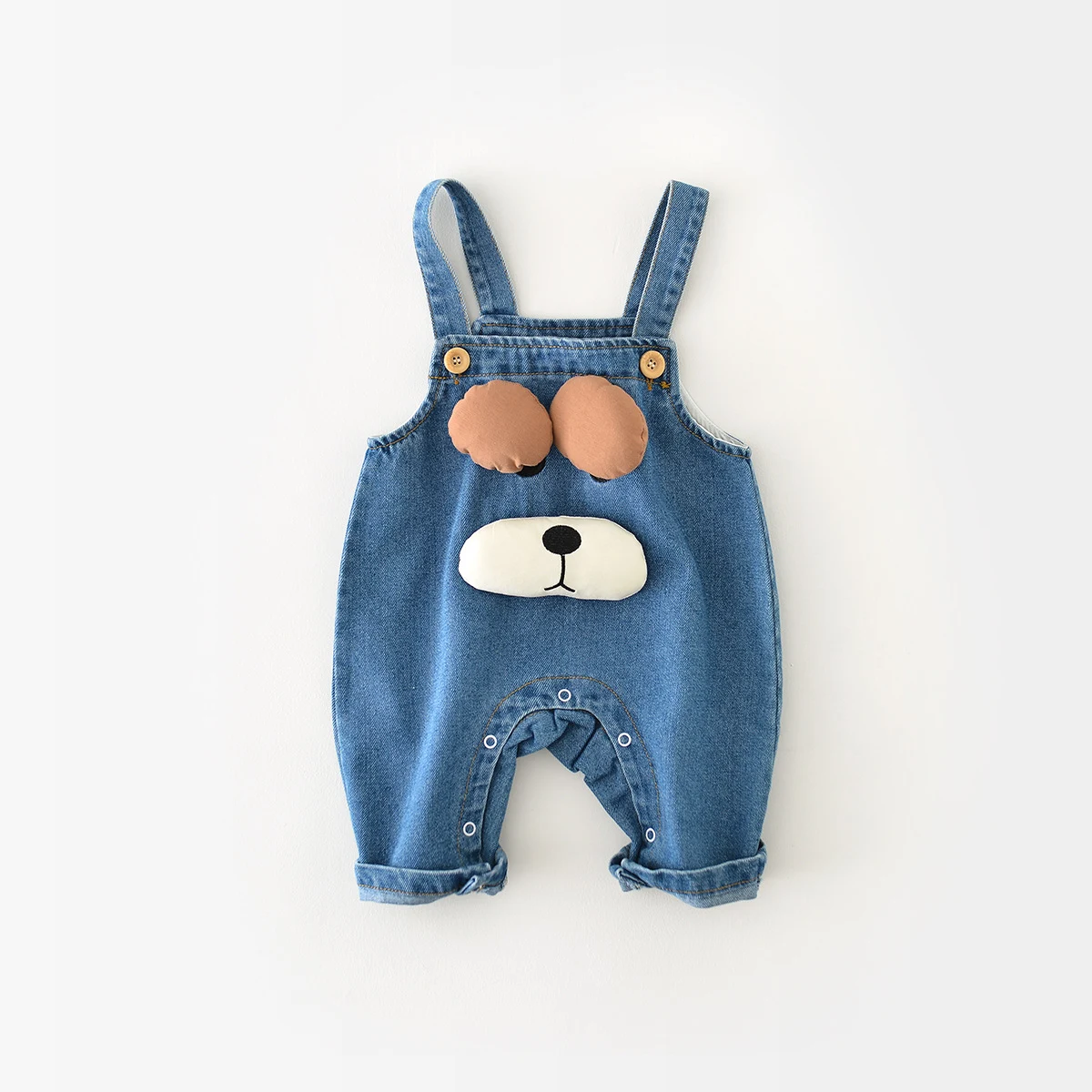 Macacão jeans infantil com desenho de filhote, cowboy, siamês. Perfeito para o outono, macio e estiloso. Roupa de bebê divertida. — foto 6