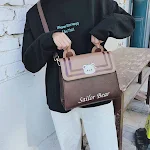 Bolsa mensageiro japonesa estilo soft girl com urso marinheiro fofo de desenho animado. Leve seus pertences com charme kawaii e praticidade. — foto 1