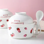 Cute Strawberry Instant Noodle Bowl With Lid Insulated Tableware. Enjoy hot noodles anywhere with this adorable and prac — photo 6