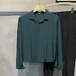 Men's Plus Size Loose Long-sleeved Shirt Korean Style. Comfortable fit and stylish design for casual wear. Perfect for a — photo 3
