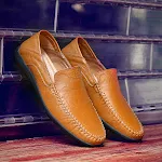 Sapatos de ervilha oca de couro para um estilo único e confortável. Desfrute da respirabilidade e elegância em cada passo. — foto 2