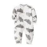 Macacão para bebês recém-nascidos com mangas compridas e botões. Roupa confortável e macia, perfeita para brincar e dormir com tranquilidade. — foto 28