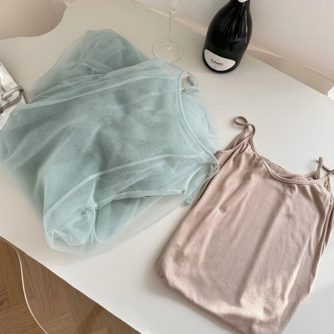 product image - 2