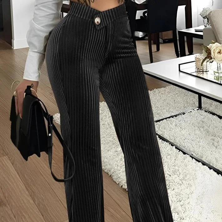Calças femininas casuais de veludo dourado listradas, perfeitas para um visual moderno e confortável no dia a dia, combinando estilo e praticidade. — foto 5