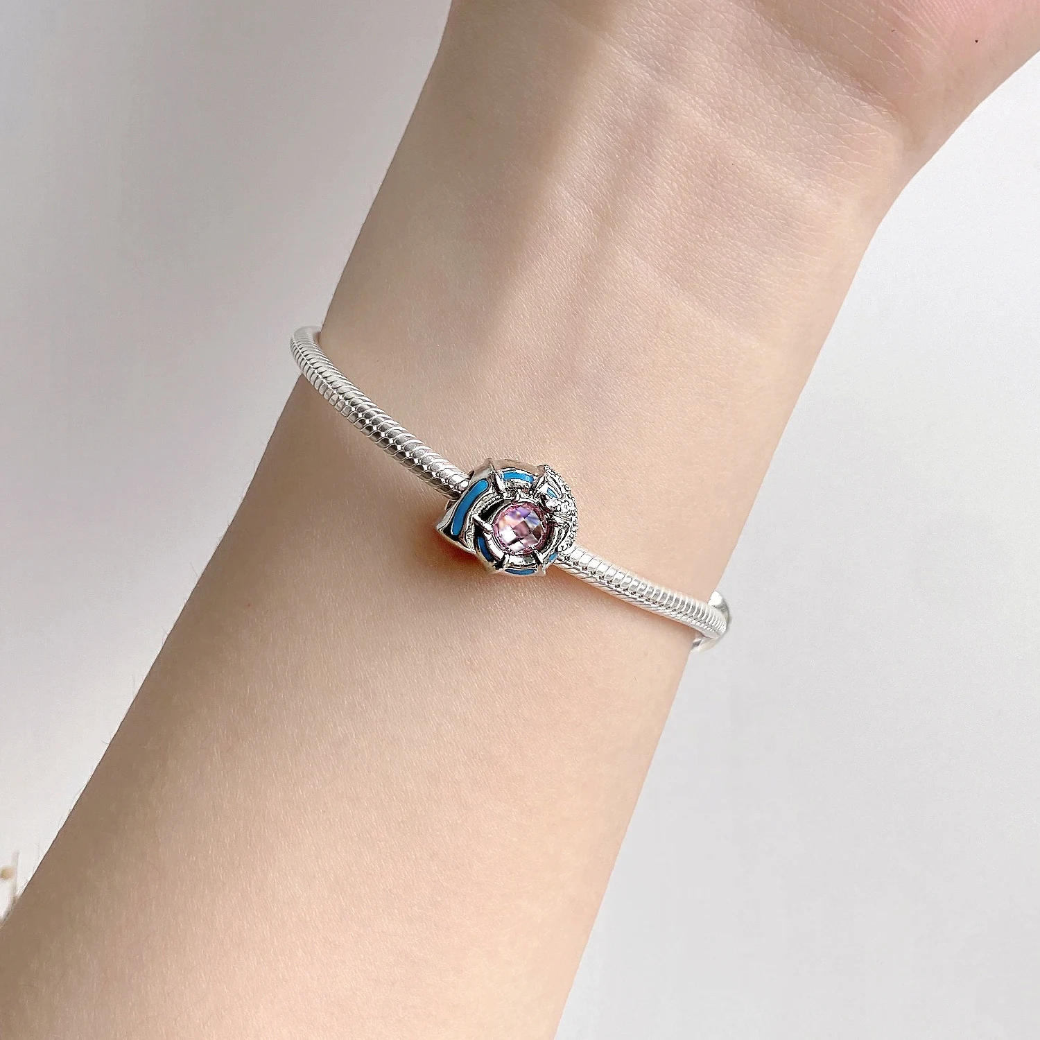 product image - 2