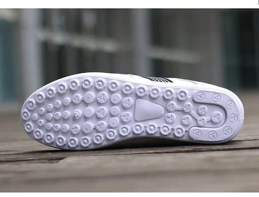 Title 3, Mens canvas shoes for everyday wear. Comfortab...