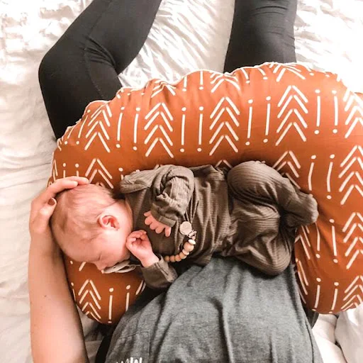 Title 4, Baby Stretch U-shaped Nursing Pillow Pillowcase...