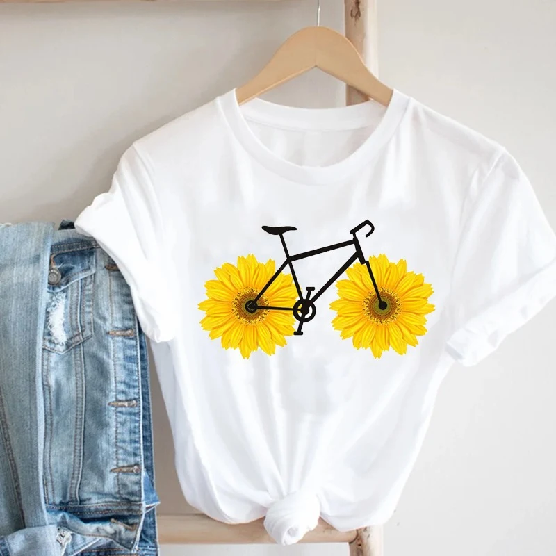Title 4, WomenS Short Sleeve T-Shirt With Butterfly Print