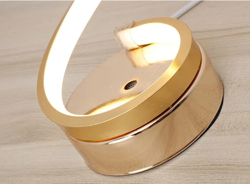 Title 4, Modern table lamp for bedroom or living room, o...