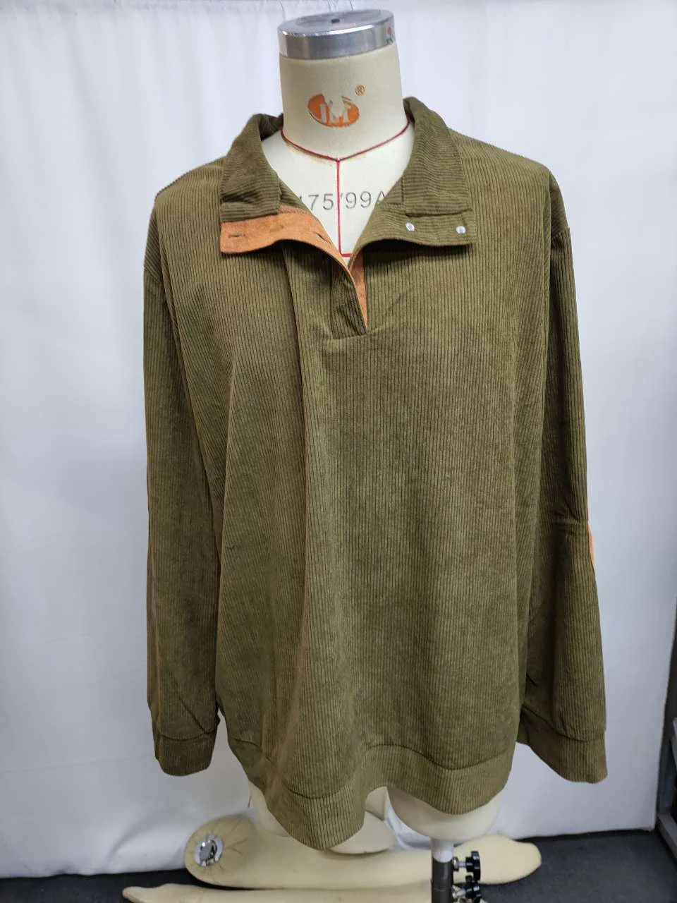 Suéter Masculino Casual de Outono-Primavera Gola Alta Manga Longa Estilo Europeu Conforto e Versatilidade para Atividades ao Ar Livre — foto 10