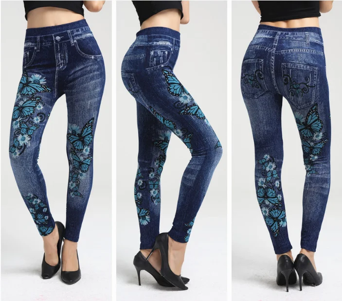 Leggings da donna effetto denim con stampa farfalle, comodi e alla moda, perfetti per un look casual e moderno, goditi la libertà di movimento e stile. — foto 3
