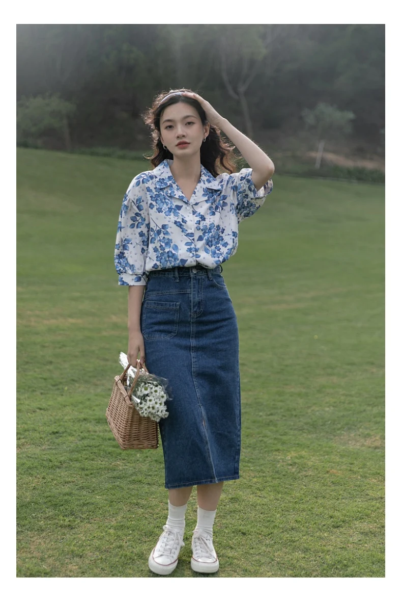 Title 2, Womens Floral Design Niche Top Loose Shirt. Ex...