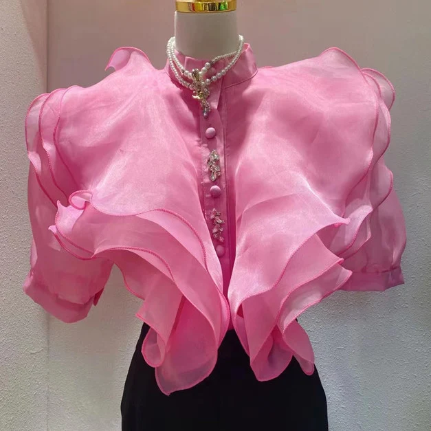 Camicia in organza con ruches da donna Maniche a sbuffo Un capo raffinato per un look femminile ed elegante, perfetto per occasioni speciali e per valorizzare la figura. — foto 5