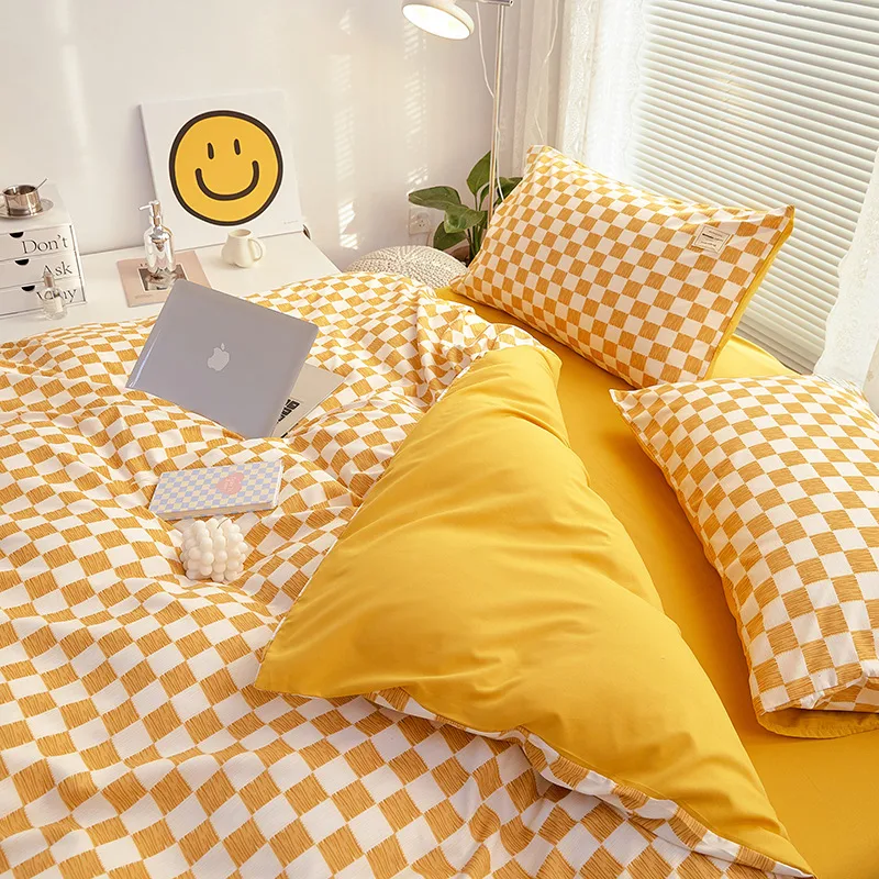 Jogo de cama japonês de quatro peças em algodão lavado com estampa xadrez, ideal para noites frescas e relaxantes. — foto 2