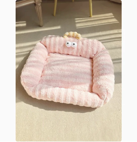 Special Winter Sofa Dog House Warm and cozy retreat for your pet Protection from the cold Stylish and comfortable design — photo 2