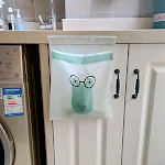 Cartoon disposable household garbage bag with adhesive. Creative car storage bag. Convenient and easy waste disposal sol — photo 19