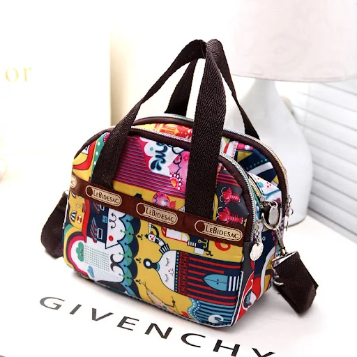 Title 12, Cross Body Women Bag Summer Fashion Print Handb...