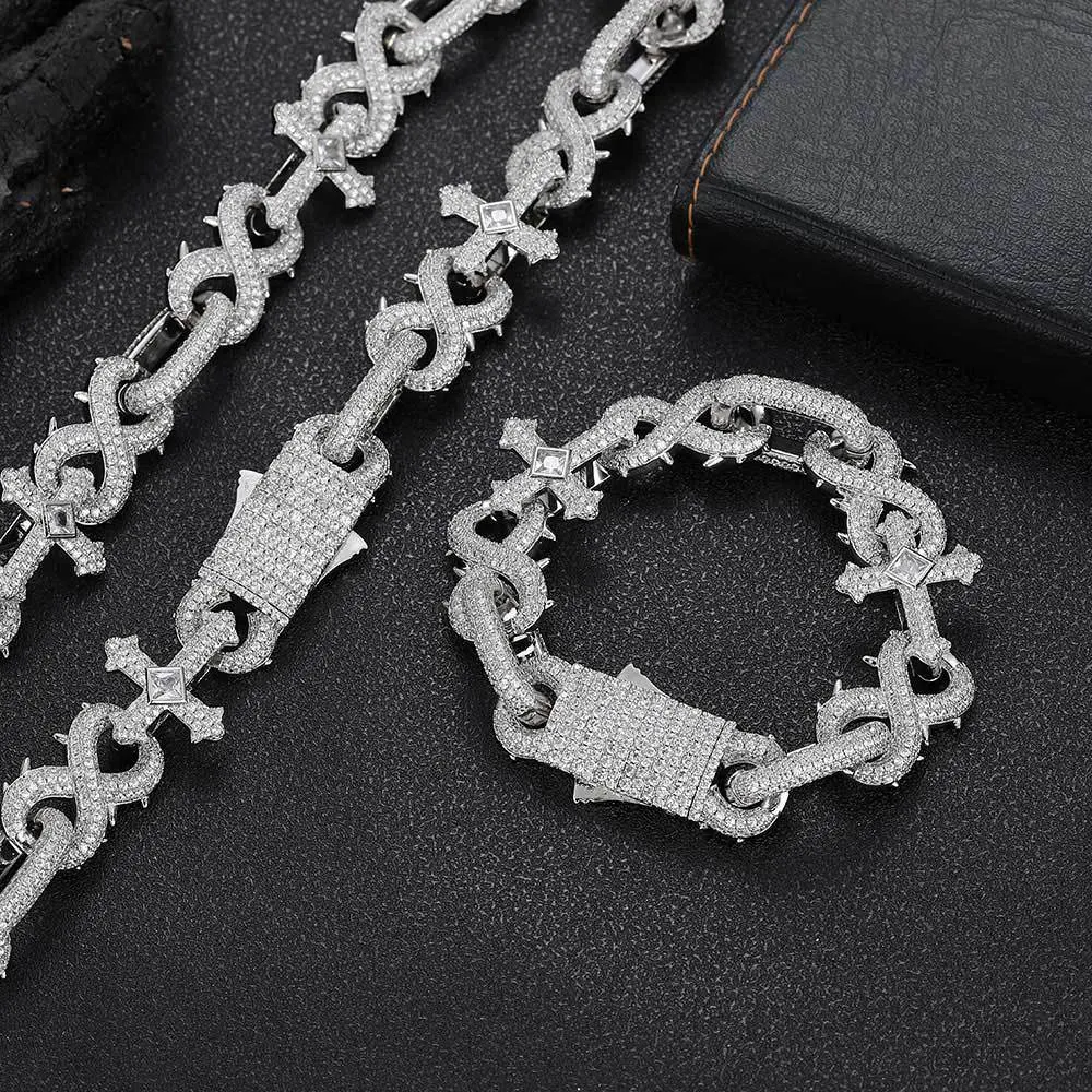 Colar masculino com corrente cubana de elos e cruz de espinhos de 8 caracteres, adicione estilo e personalidade ao seu visual. — foto 10