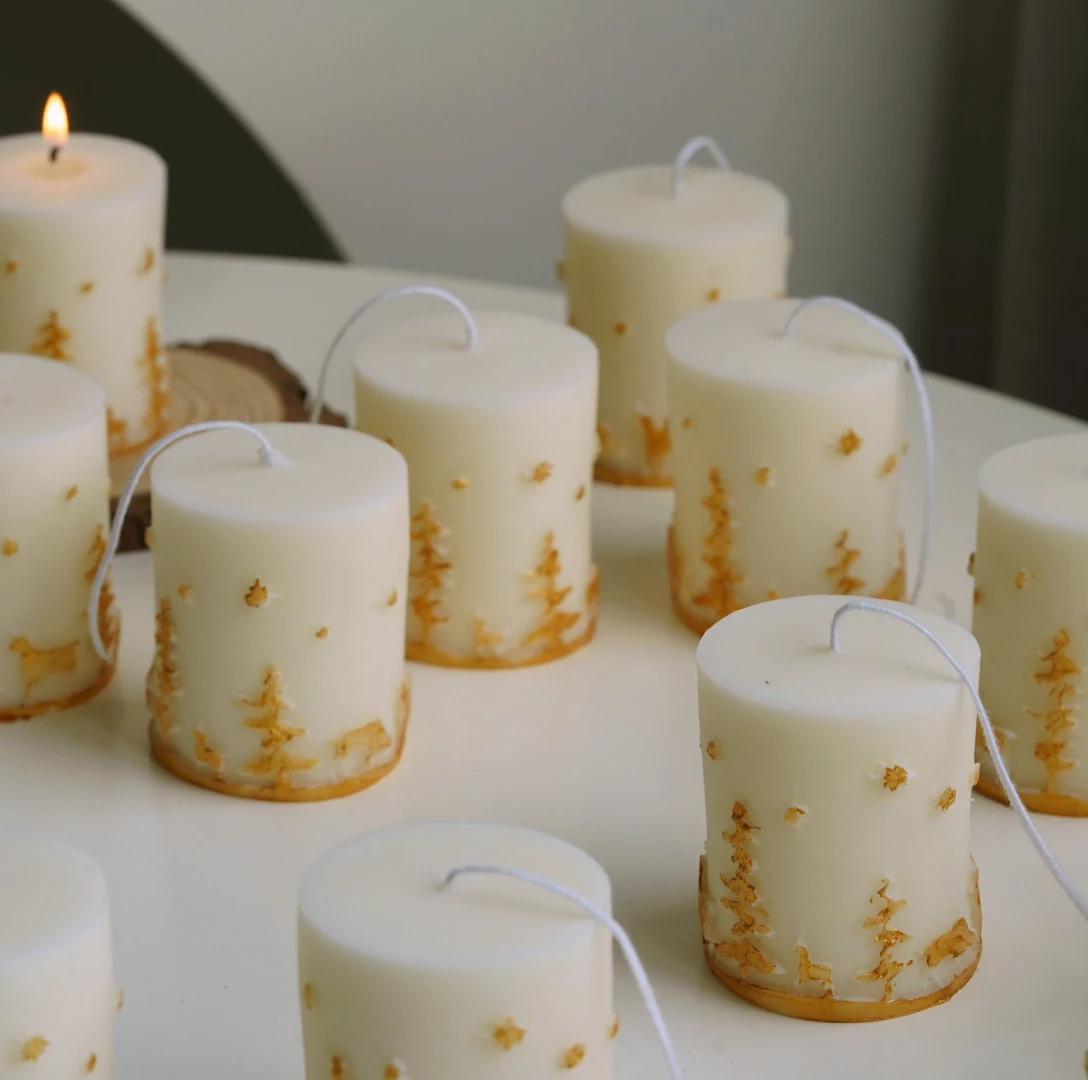 Title 32, Hand-painted Relief Cylinder Christmas Candle. ...