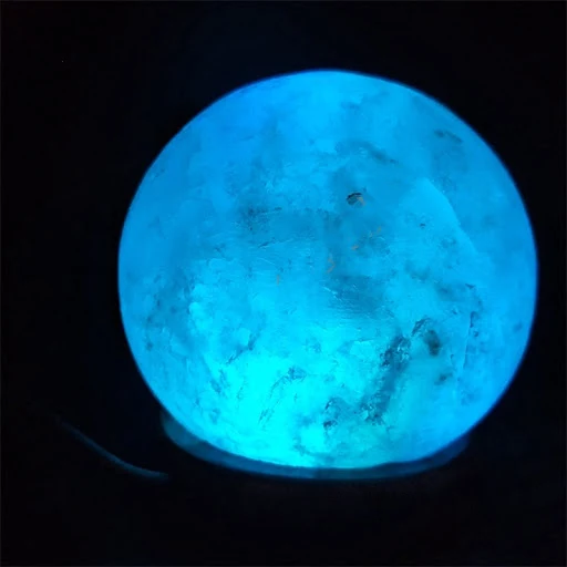 Title 6, Colorful round ball USB salt lamp creates a rel...