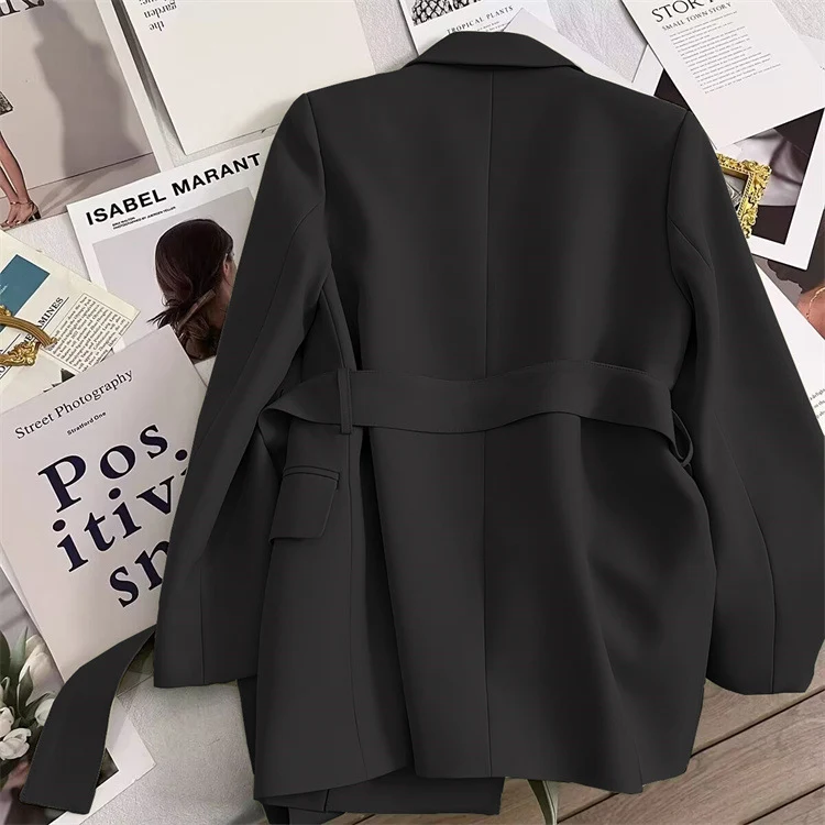 Giacca coreana primaverile e autunnale da donna, vestibilità slim, snellente, elegante, alla moda, nera con piccola coda. — foto 4