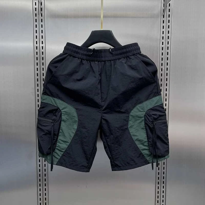Men's Summer Leisure Cargo Contrast Color Fast-drying Shorts. Comfortable, stylish shorts for all your summer activities — photo 6