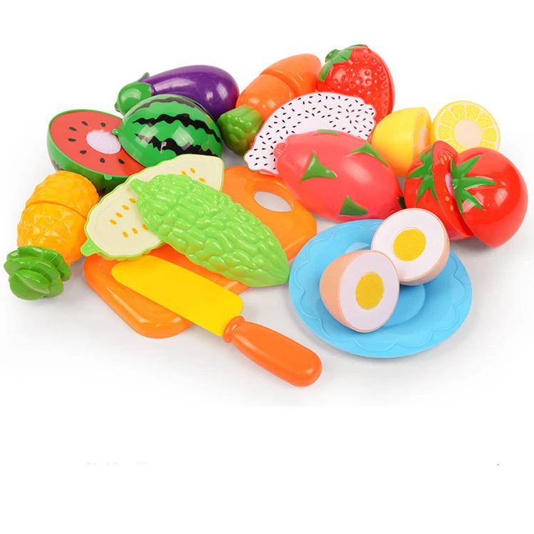 Conjunto de brinquedos de cozinha para crianças com frutas e vegetais. Estimula brincadeiras de faz de conta, criatividade e aprendizado sobre alimentos. — foto 30