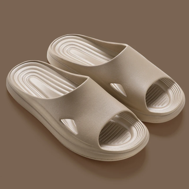 Men's Summer Slippers for Home Bathroom Non-Slip Deodorant Indoor Trend Bathing Home Use Lightweight and Comfortable — photo 3