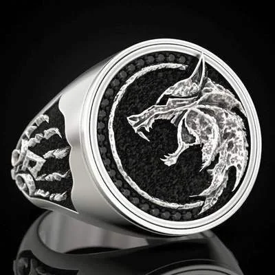 Anel Hunter Wolf para homens, design de lobo, aço inoxidável resistente e elegante, o presente ideal para caçadores e amantes da natureza. — foto 3