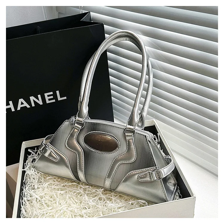 Title 6, Glanzende Metallic Mode Riem Schoudertas, een d...