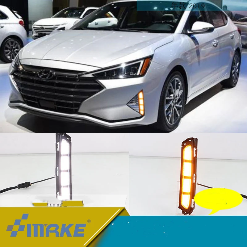 Title 2, Moderne LED-Tagfahrleuchten mit fließendem Blin...