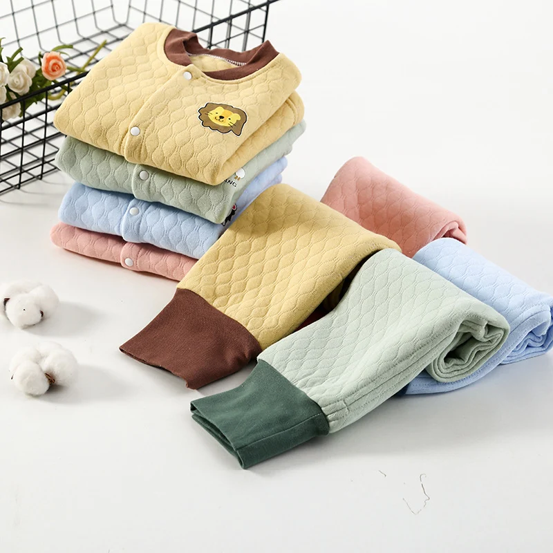 Nuevo Conjunto de Ropa Interior Térmica para Niños de Algodón Colorido Abrígate con comodidad y calidez en invierno Ideal para niños pequeños — foto 1