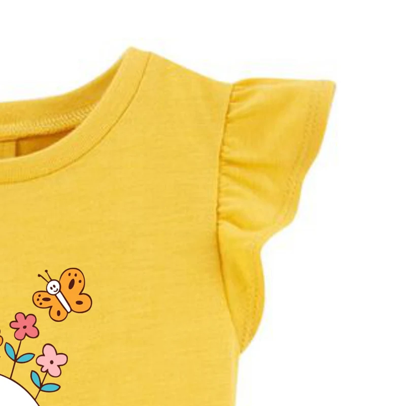 Modisches, süßes Mädchen Baumwolle Kurzarmkleid. Bequem, atmungsaktiv und ideal für warme Tage. Perfekt für spielerische Outfits. — foto 2