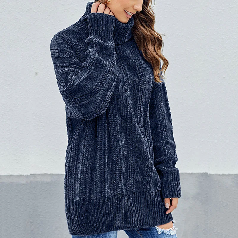 Women's turtleneck sweater with long sleeves, offering warmth and style. Perfect for cold weather. Stay comfortable and — photo 2