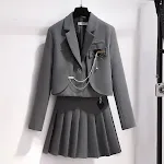 Grey suitgrey skirt