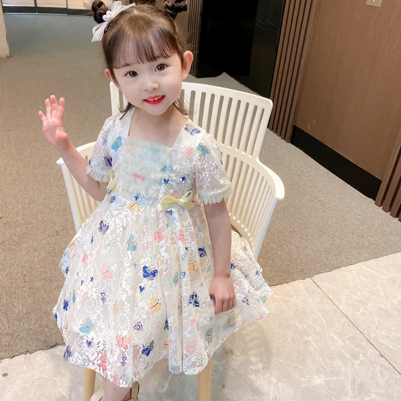 Vestido Princesa de Renda de Verão para Meninas Saia Longa Conforto e Estilo para Festas e Dias Quentes Leve e Elegante para Crianças — foto 3