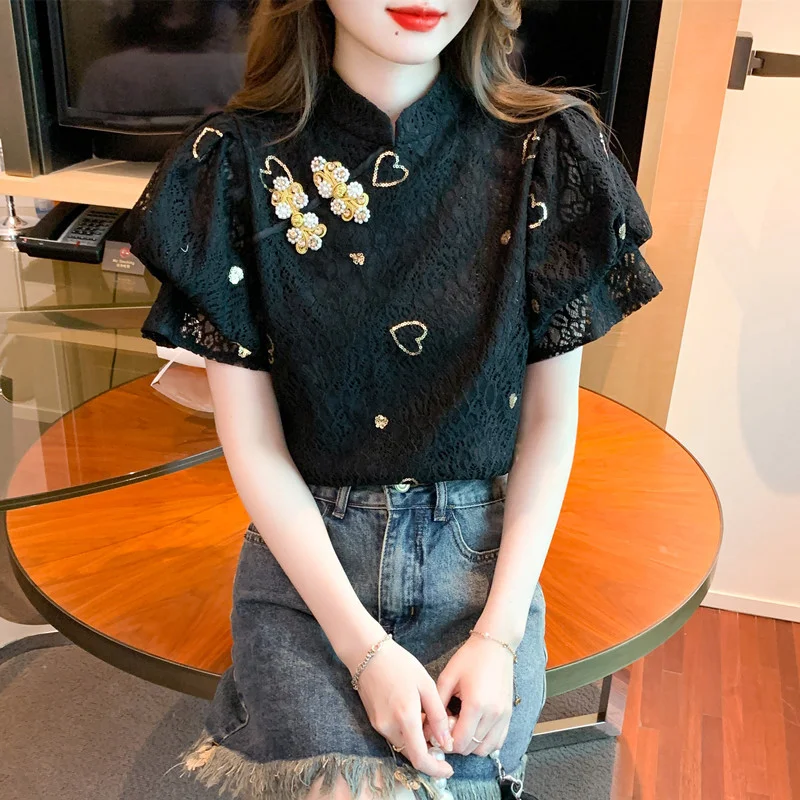 Title 4, Ladies Fashion Everything With Simple Blouse Cr...