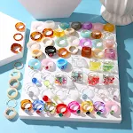 Pulseira simples de resina transparente colorida com anel de joia incrustada, design elegante, acessório perfeito para um visual sofisticado e moderno. — foto 9
