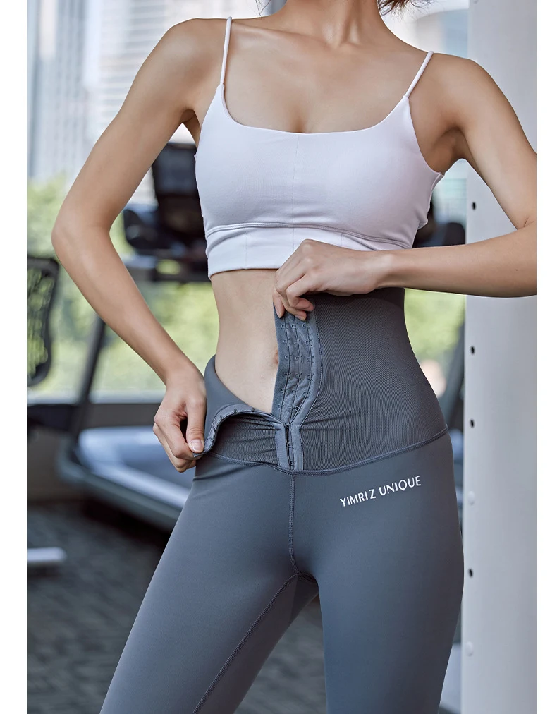 Title 6, Cropped hip-lifting sports yoga pants. Designed...