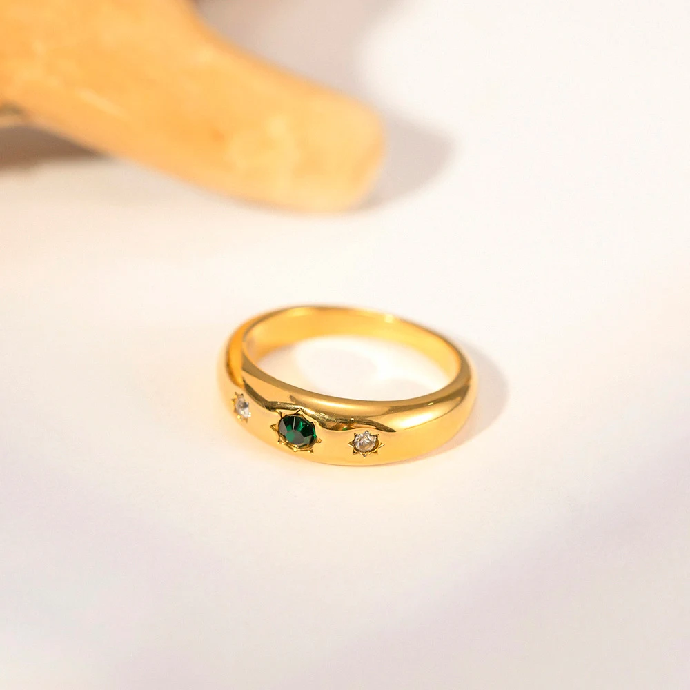 Anel de estrela Retro Eight Awn para mulheres, um acessório estiloso que complementa sua mão. Perfeito para uso diário ou como presente especial. — foto 4