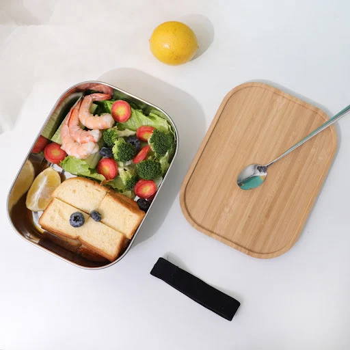 Title 6, Japanese Style Rectangular Lunch Box with Bambo...
