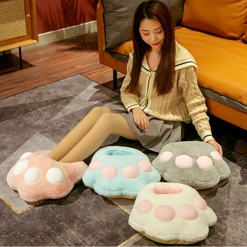 Winter cute cartoon warm thick slippers warm feet plush mat. Keep your feet cozy and warm with these adorable and comfor — photo 4
